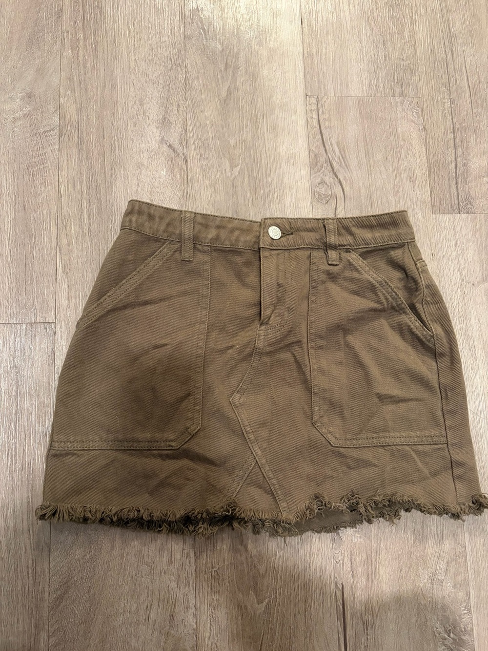 Women’s Brown-Green Frayed Hem Skirt